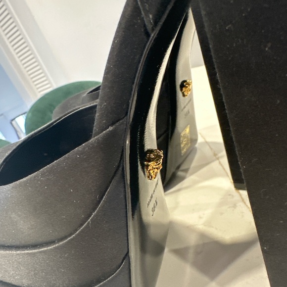 Versace Black Medusa Aevitas Heels - Picture 7 of 14